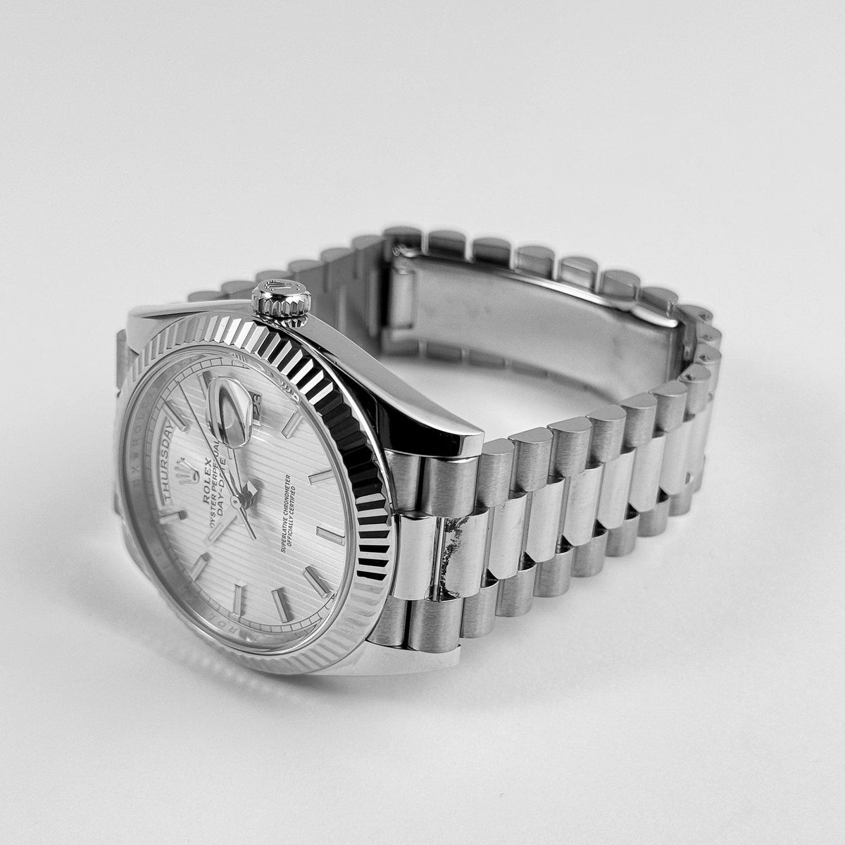 Rolex-Day Date 40 228239 White Gold Silver Stripe Motif Dial (2018)