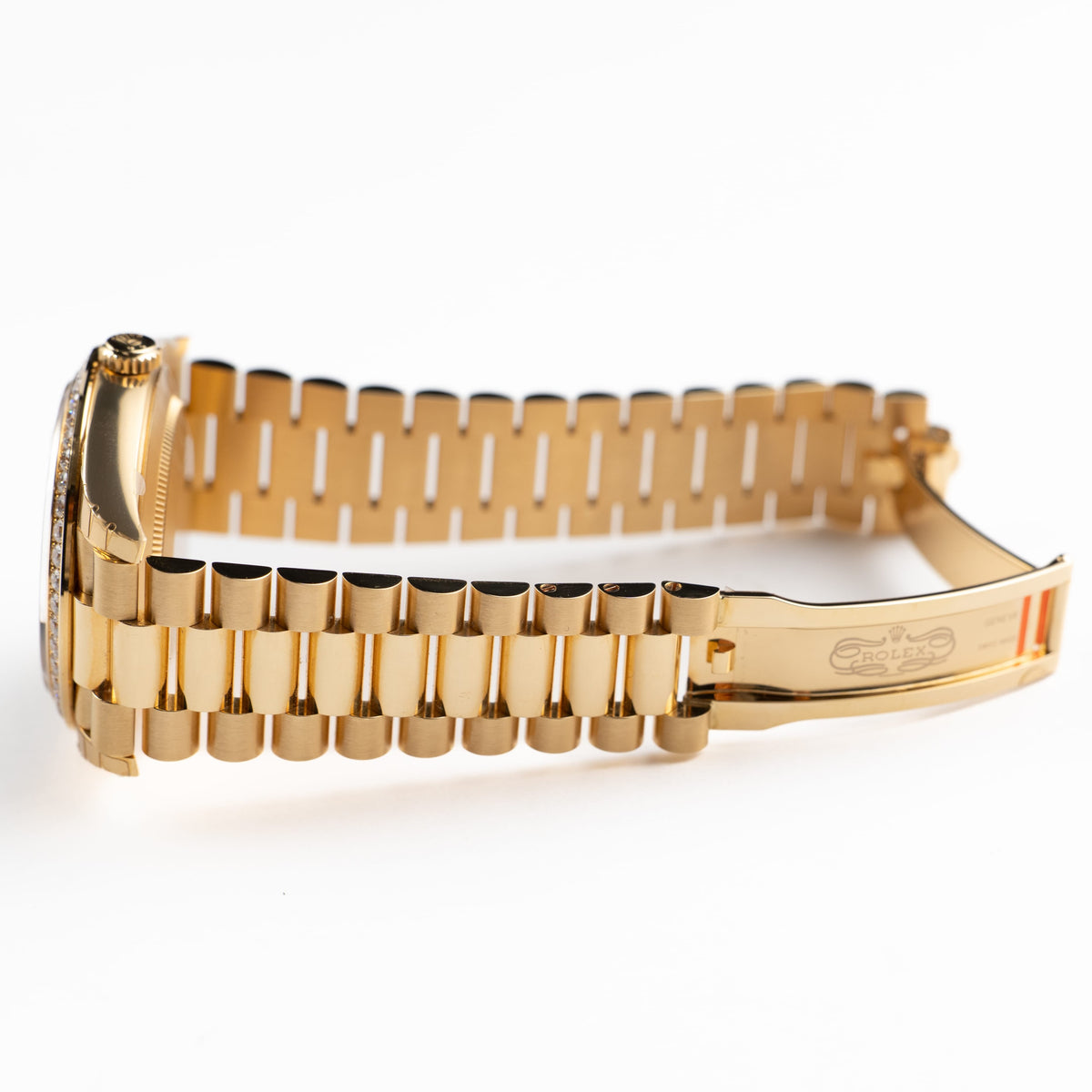 Rolex Day-Date 40 228348RBR Yellow Gold Green Roman Numeral Dial Diamond Bezel (2022)