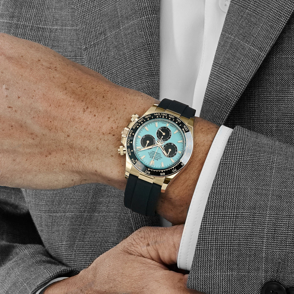 Rolex Daytona 126518LN Yellow Gold Turquoise Dial (2025)