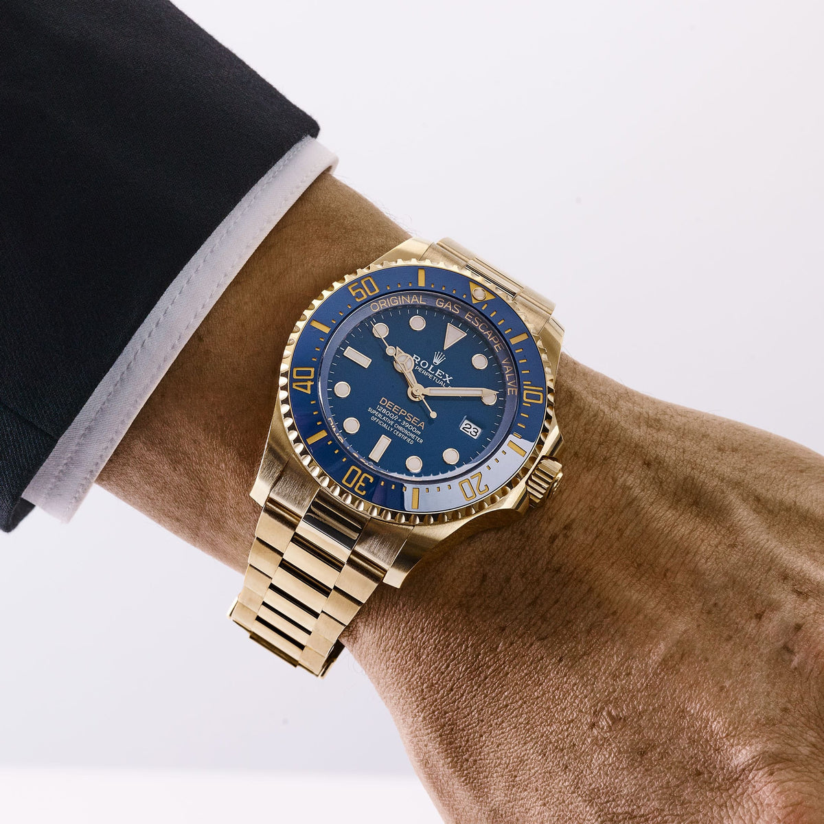 Rolex Deepsea 136668LB Yellow Gold Blue Dial Oyster (2024)