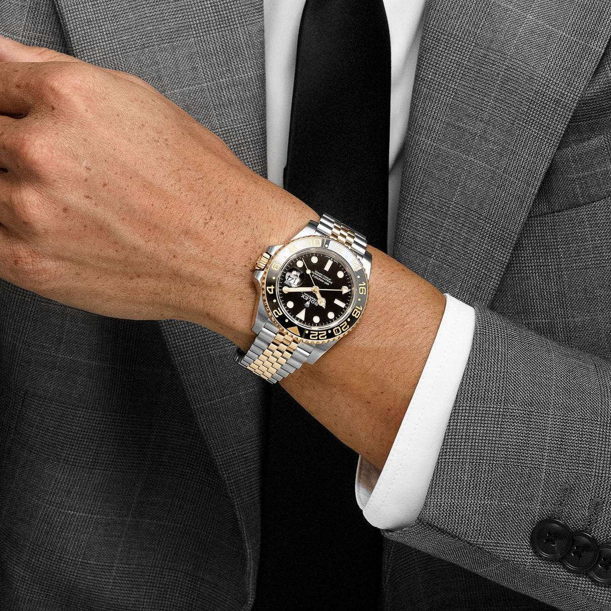 Rolex GMT-Master II 126713GRNR Stainless Steel Yellow Gold Black Dial Jubilee (2025)
