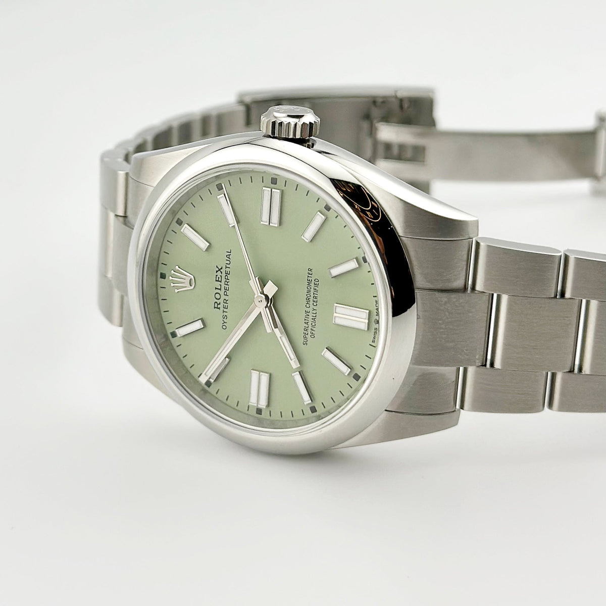 Rolex Oyster Perpetual 41 134300 Stainless Steel Pistachio Dial (2025)