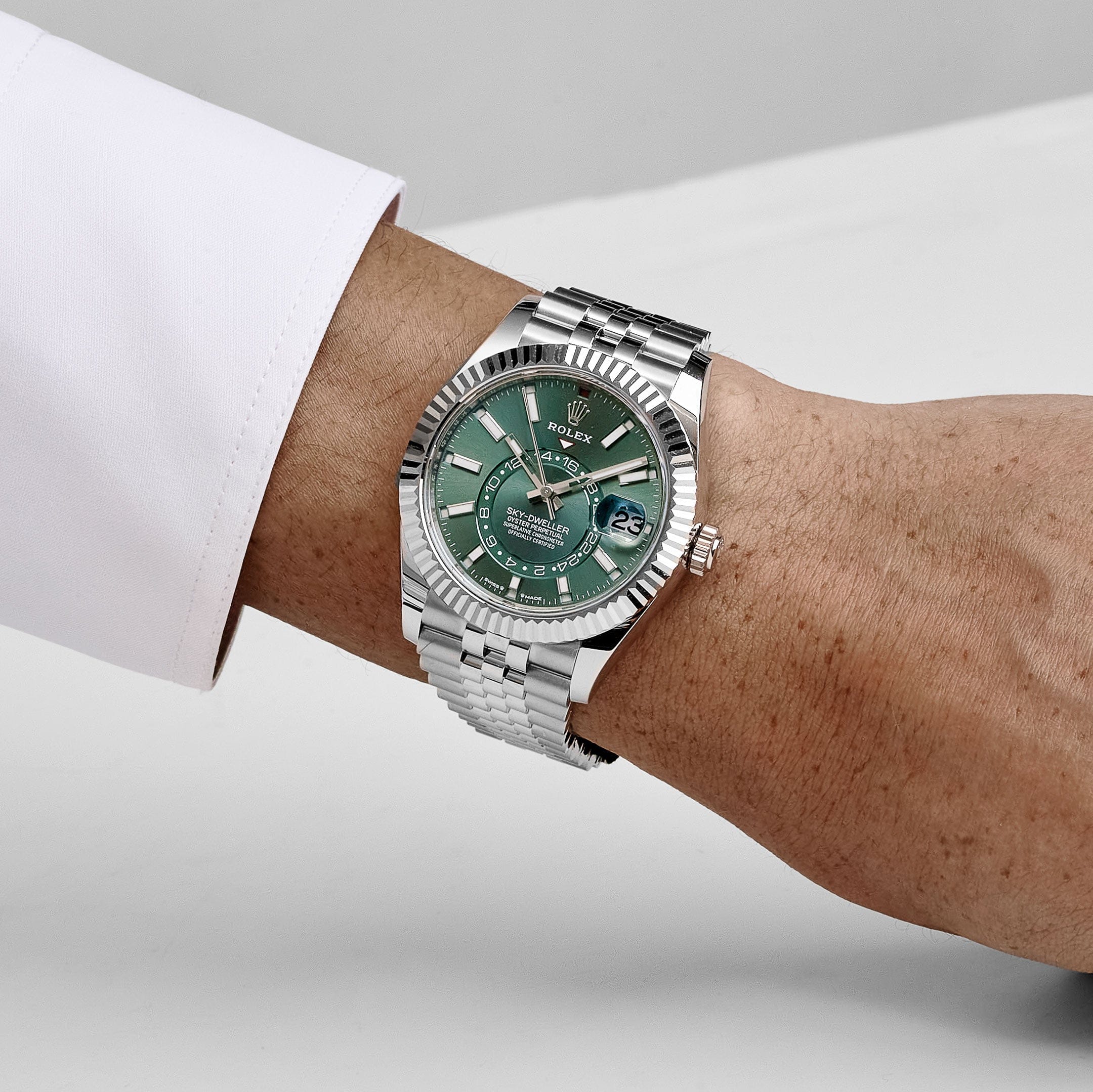 Rolex Sky-Dweller 336934 Stainless Steel Green Dial Jubilee (2024)