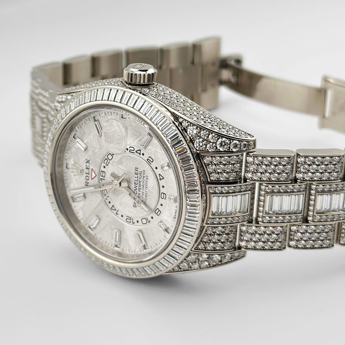Rolex Sky-Dweller 336959TBR White Gold Meteorite Dial Diamond-Set (2025)