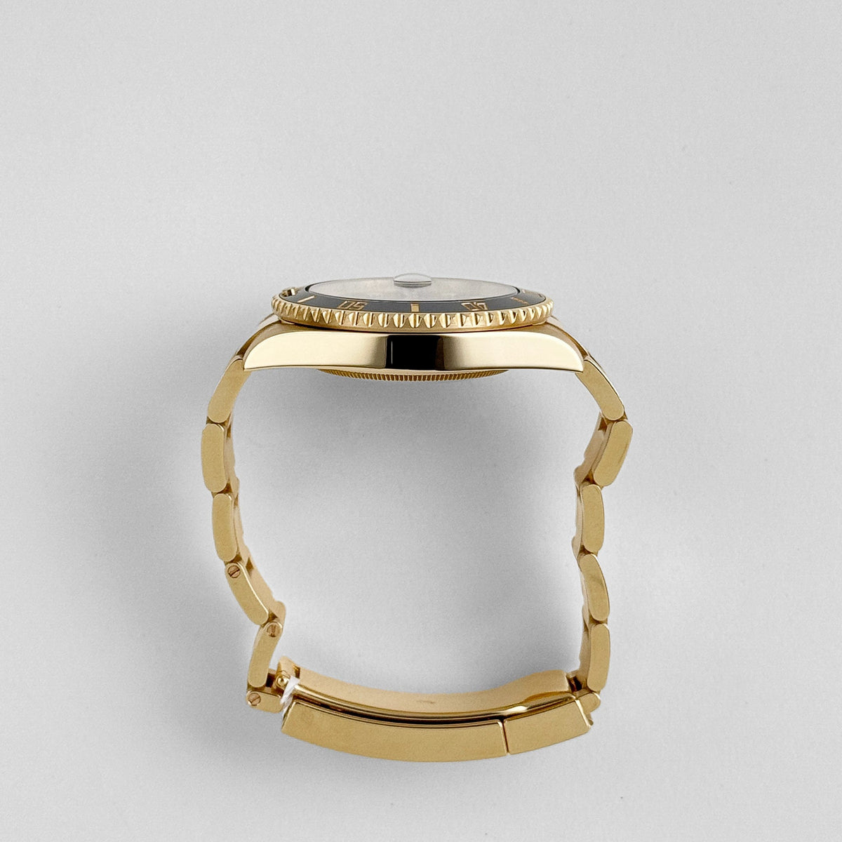 Rolex Submariner Date 116618LN Yellow Gold Black Dial