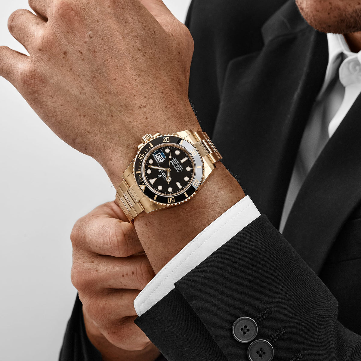 Rolex Submariner Date 126618LN Yellow Gold Black Dial