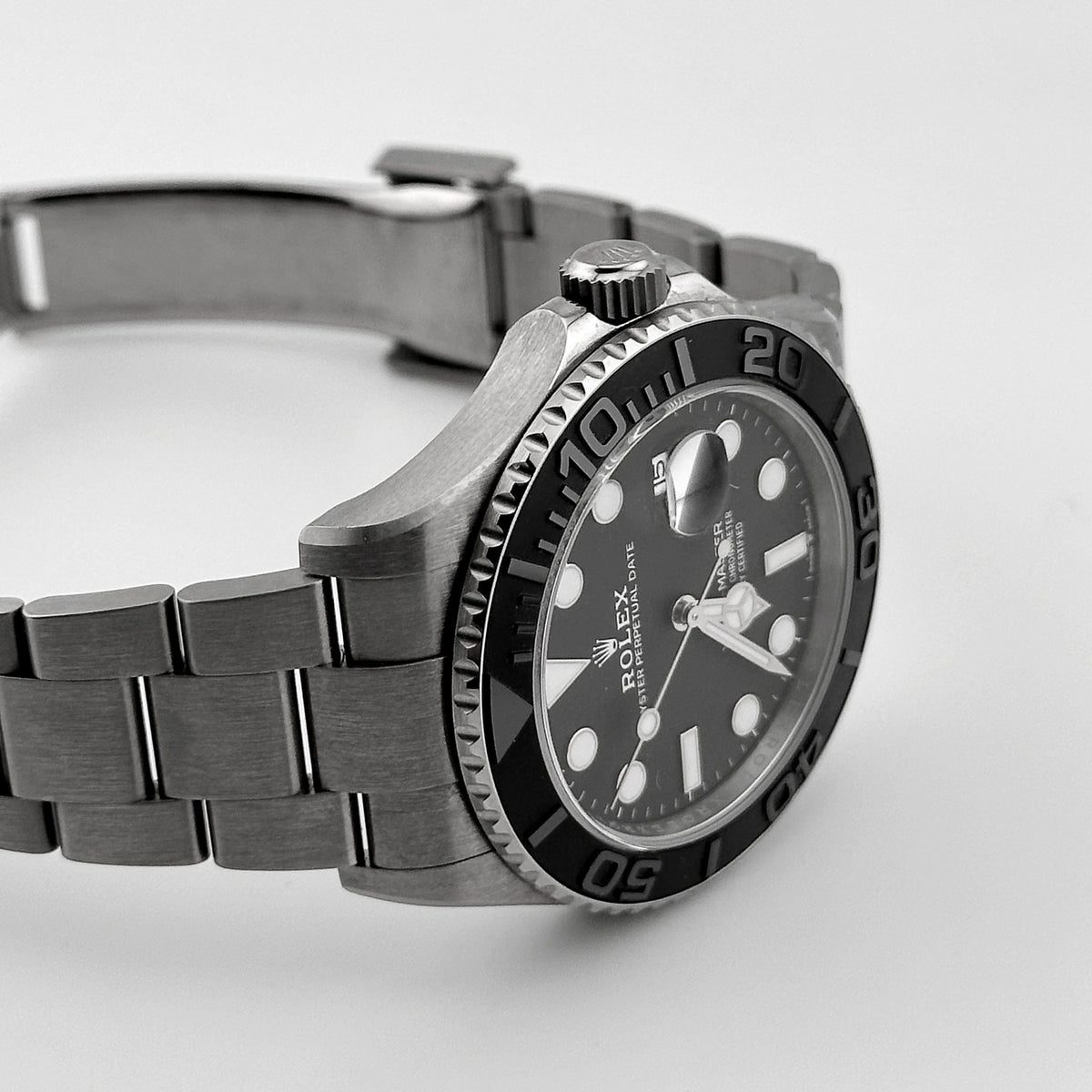 Rolex Yacht-Master 42 226627 RLX Titanium Black Dial